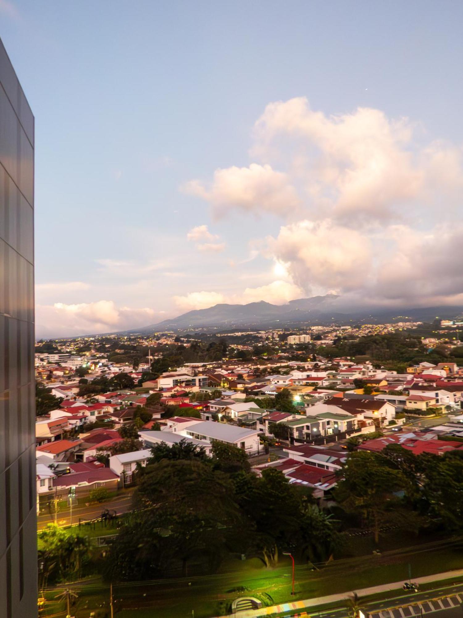 Ifreses, Study Full Equipped Whith Pool, Air- Conditioning, Spectacular View Of The City, Parking With Additional Payment Curridabat Luaran gambar